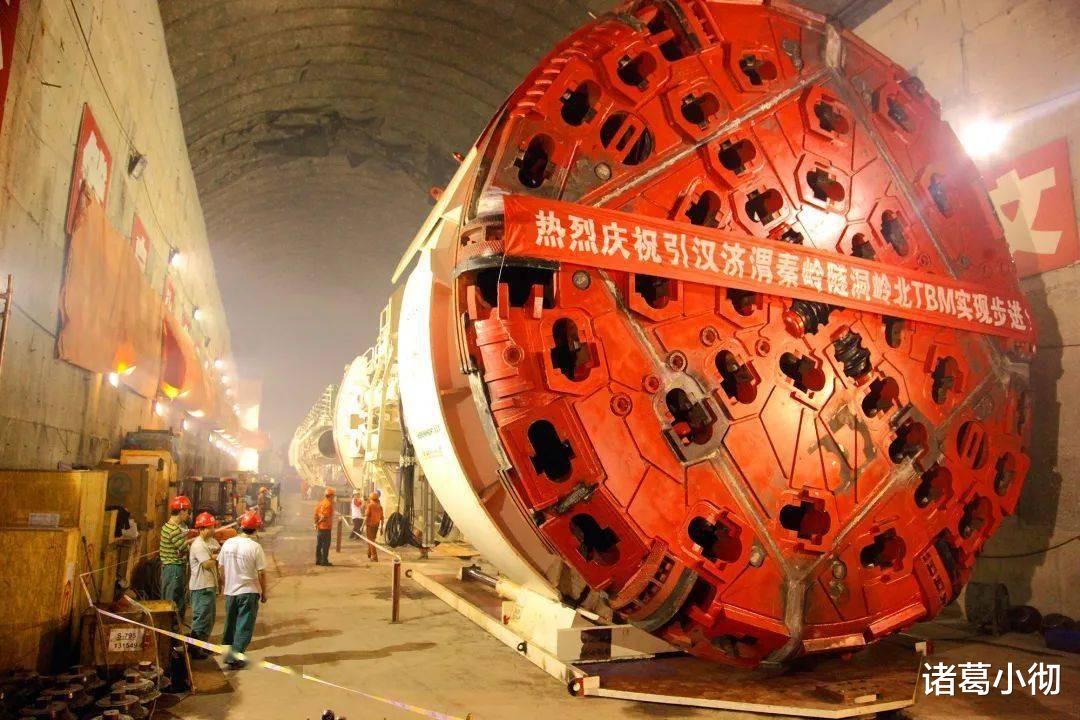 秦岭山脉|打穿秦岭，中国这1超级工程，斥资200亿，一旦运行能养活千万人