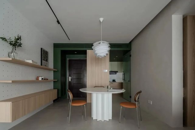 117㎡北欧风,森系外观+奶油质感,牛油果绿背景墙太耐看!