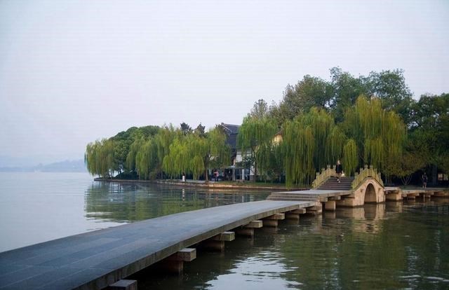 古镇 比西湖还大4倍!山西一“超大”景区走红,游客:来了不想走!