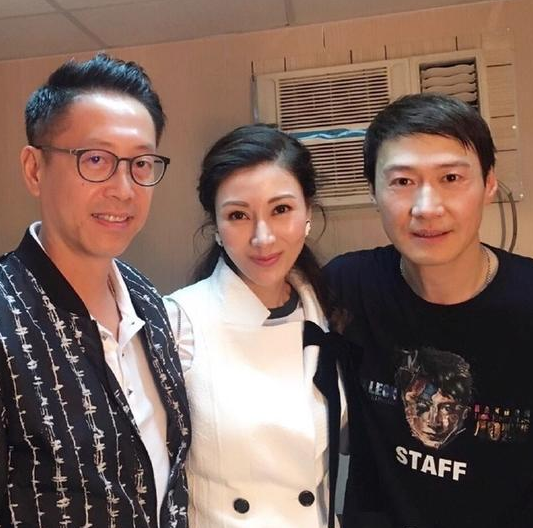 李嘉欣|李嘉欣避开刘銮雄带老公看黎明演唱会，许晋亨面对镜头变得好紧张