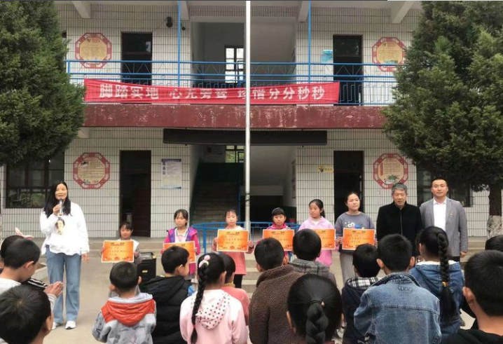 涉县融媒体中心 快来！小编带你感受一下涉县的“书香盛宴”