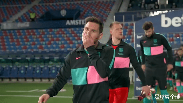 巴塞罗那|巴萨3-3！梅西独造3球黯然神伤！科曼一脸懵逼，换2个人丢3个球