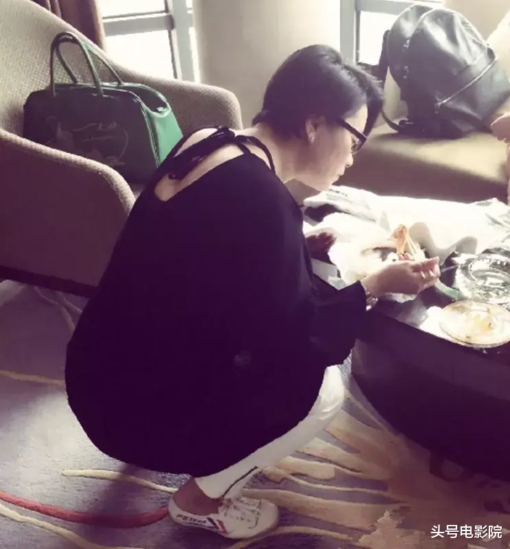 毛阿敏|260亿身家富豪解直锟去世，和毛阿敏生两娃，17岁女儿演中国医生