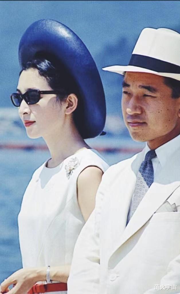 日本|日本上皇后87岁生日，穿旧衣和上皇散步画面温馨，为公主婚事担忧