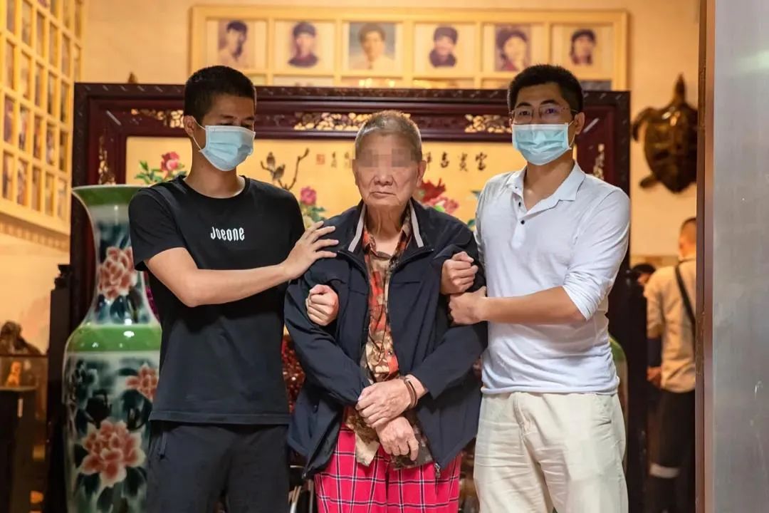 抓捕视频曝光!杨家武涉黑犯罪团伙覆灭,涉案估值约10亿余元!