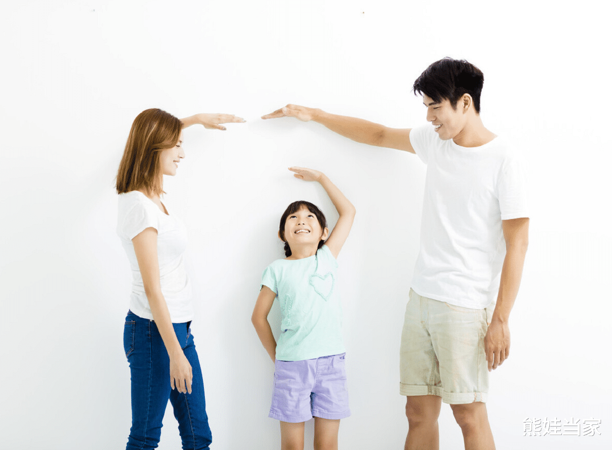 赵英俊|花6年把自己整成杨幂，爆红后嫁入豪门，2岁儿子的颜值令人好奇