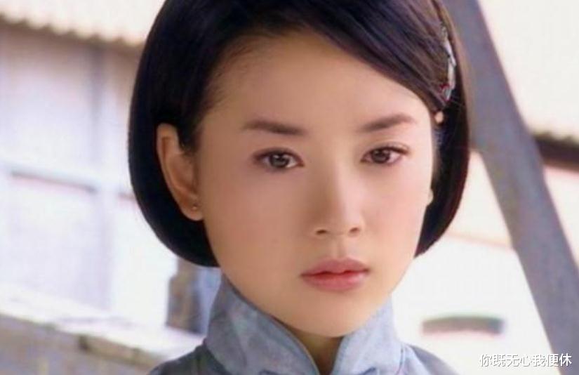 董洁|有种“遗传”叫董洁儿子，专挑父母优点长，11岁帅成校园剧男主角色