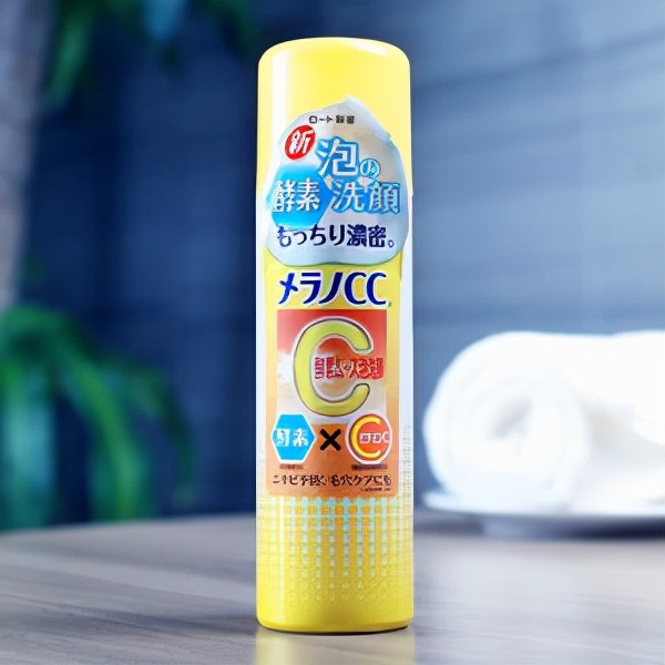 萝卜 洁面乳推荐:清洁效果不错,皮肤滑滑的,好舒服。