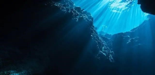 马里亚纳海沟 马里亚纳海沟“吞噬”海水！每年数亿吨，为何海平面却没有下降？