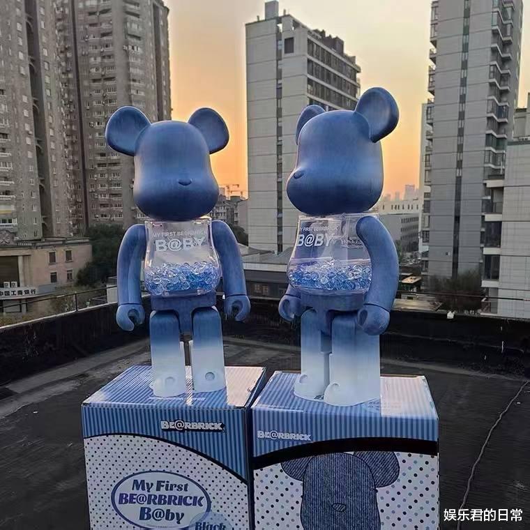 黄晓明|baby收工回与黄晓明婚房，晒自拍陪儿子过节心情佳，两人关系稳定