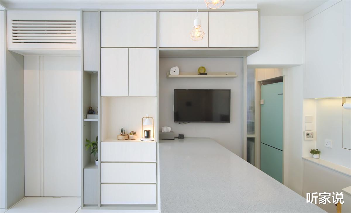 香港80后夫妻买下45㎡小家，搭起地台将两室变三室，网友：真的服