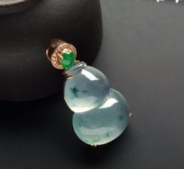 翡翠|购买翡翠前需要反复确认的五件事，你都做到了吗？