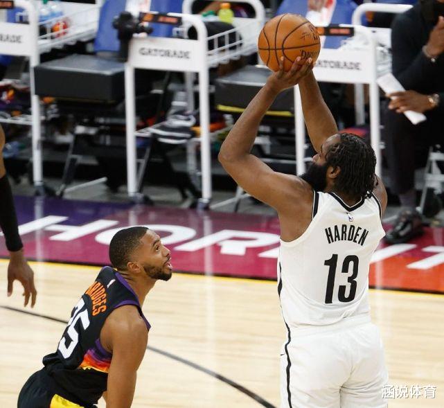 詹姆斯·哈登|歷史首人！30年內(nèi)無人完成，籃網(wǎng)三巨頭真核，哈登又完成一項(xiàng)神跡