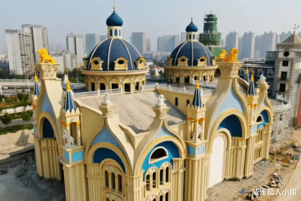 古镇 河北一开发商“锒铛入狱”，所建大楼已烂尾，使上万业主人财两空