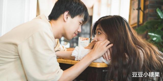 豆豆小糖果 骨子里“开放张扬”的女人，都有这3个共性，藏不住
