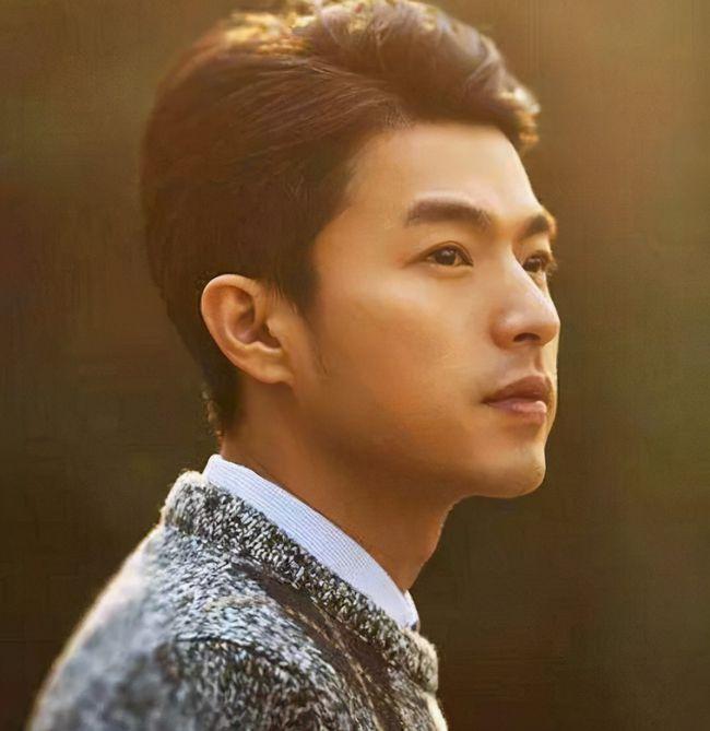 赵露思|李威：为去世女友连续庆生12年，今39岁仍单身