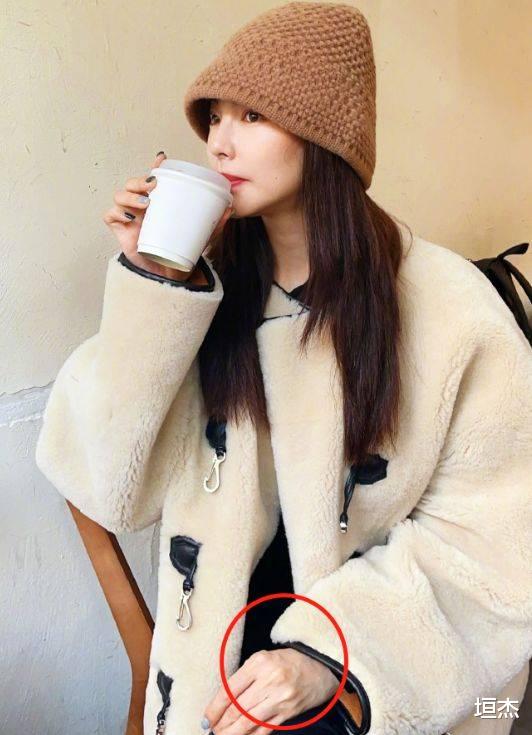 张雨绮|34岁张雨绮近况曝光！皮肤白皙毫无瑕疵，手臂一根根青筋让人心疼