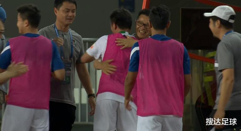 张外龙|中超疯狂10分钟：从0-1到1-0！前恒大国脚93分钟绝杀，张外龙绝望