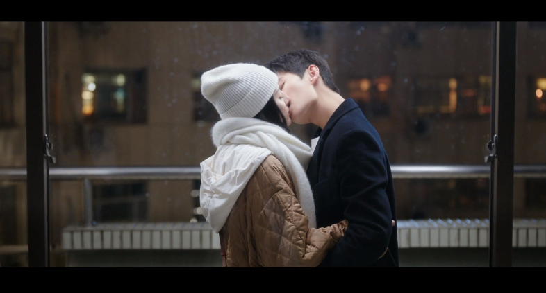 乔晶晶|一口气刷八集，国产剧怕是又要出爆款了！