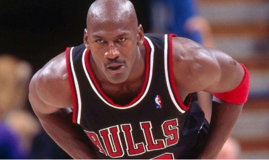 皇家馬德里|說喬丹厲害我不信，后來看喬丹后三連，我才知道厲害的在這兒