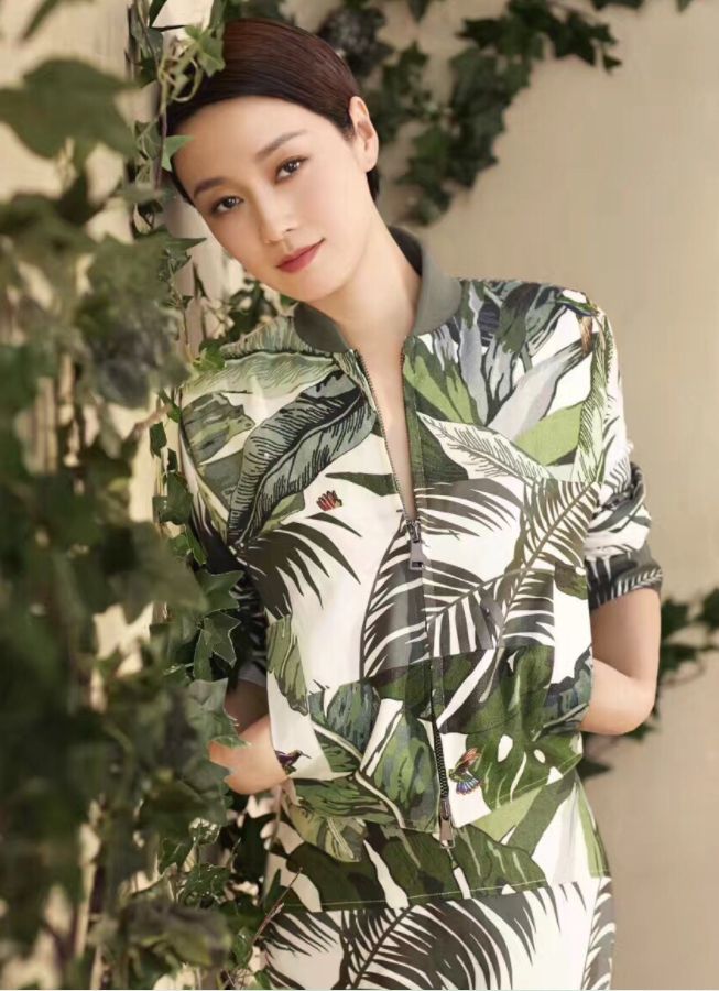 潮帮先生 马伊琍气质真不错，能把“大妈睡裤”穿出高级感，看着还挺时髦