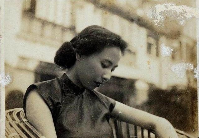 为娃学画丫|23岁富家小姐黄慧如，爱上家仆私奔生子，生前遭辱骂死后被赞颂？