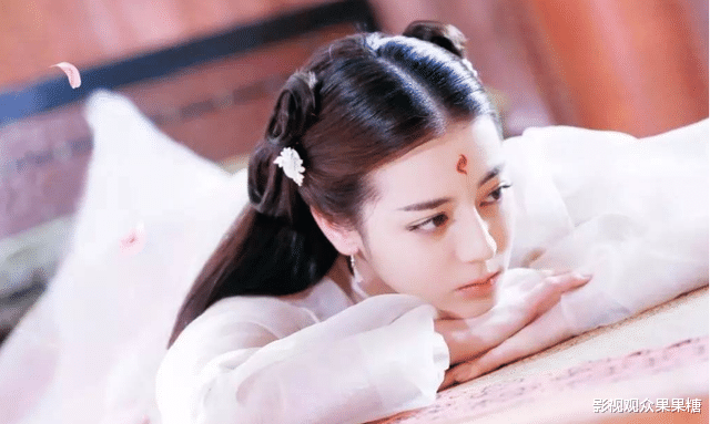 白凤九|同样都是青丘女君，为何白浅无人敢欺负，白凤九却总被人欺负呢？