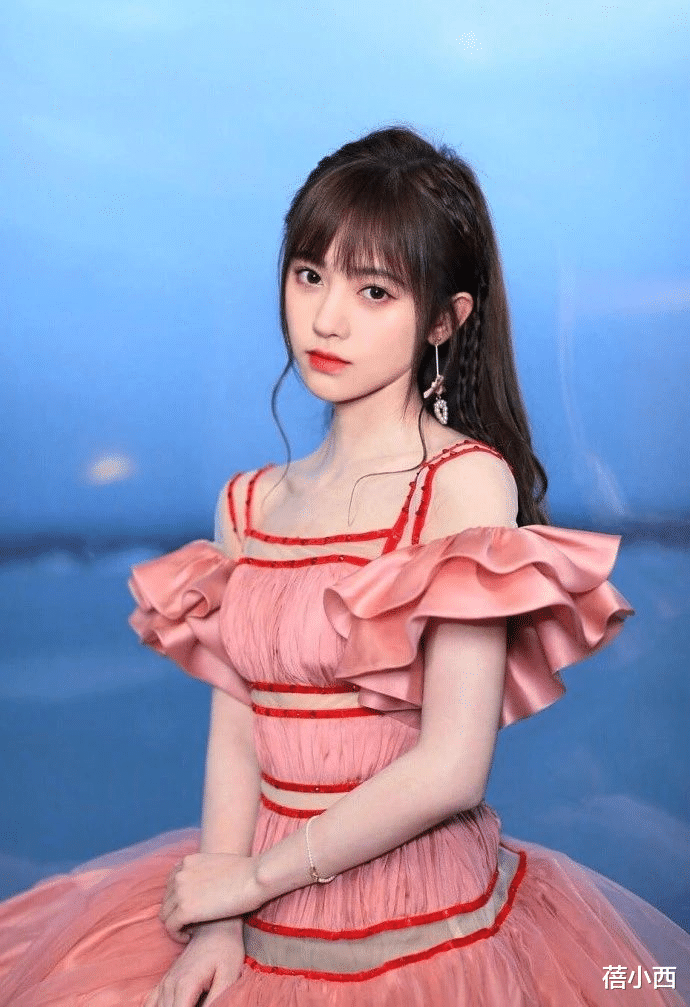 编发 换发型=换脸？这几款编发不得不学，你适合哪一款？