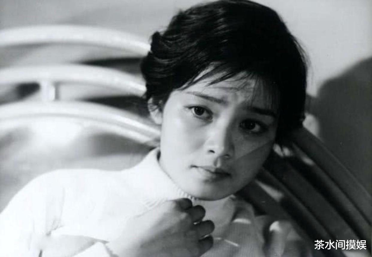 潘虹|年轻时美若天仙，如今却一个比一个“刻薄”，她们的“花期”太短