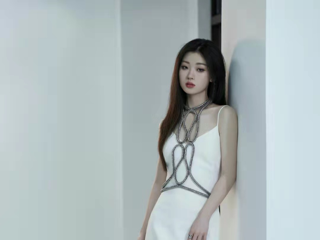 我们的歌|从《中国好声音》到《我们的歌》,单依纯一路高歌,越来越火!