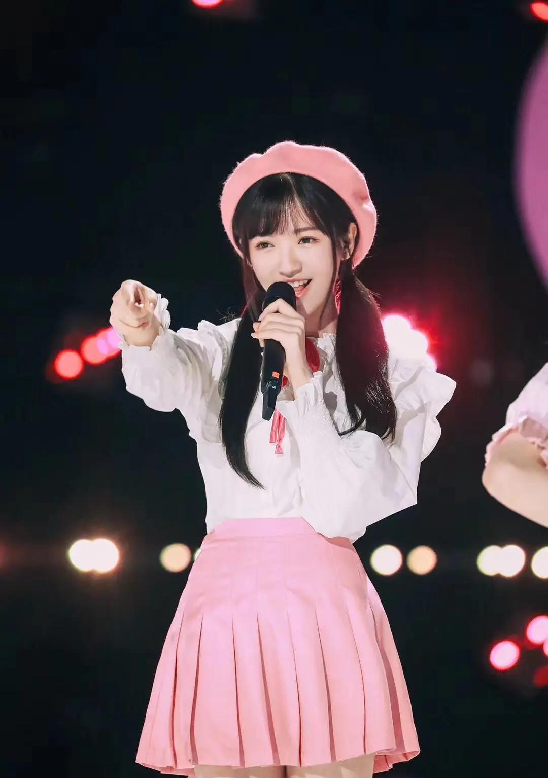 李佳洁|《良言写意》的宫明月，参加创3一轮游，和刘雨昕孔雪儿曾是队友