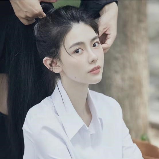 90后宝妈经验|年轻港星进军内地，拍戏收入超百万，夜市拍视频，投资茶园搞副业