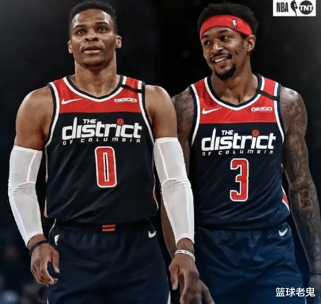 湖人隊|3隊狂追比爾！勇士愿棄湯普森，湖人刺激5換1，庫茲馬都不要？