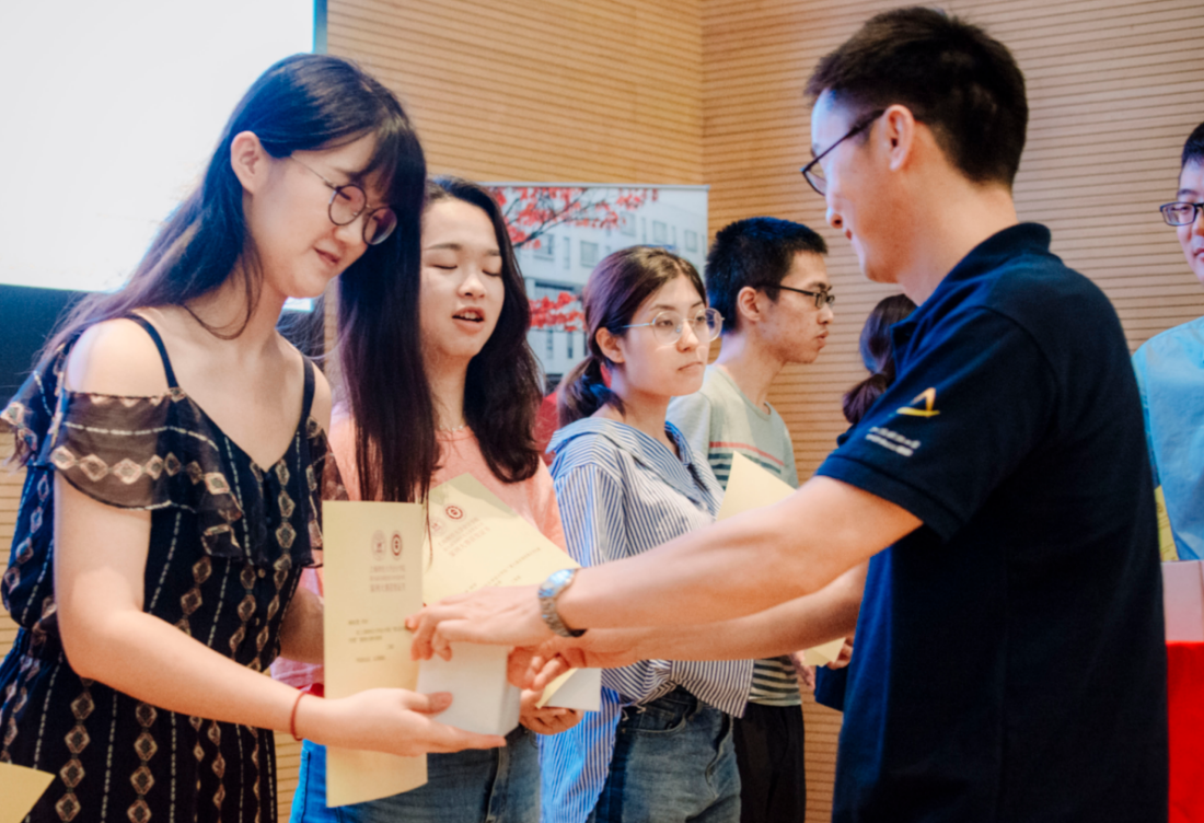 应届生|中铁二十局开始招聘，待遇优厚且发展前景好，应届生们有福了
