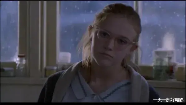 洛丽塔|满是情与欲的味道，让人无法拒绝的洛丽塔