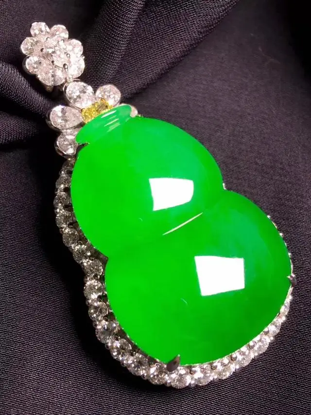 翡翠|“色”并不是翡翠的一切