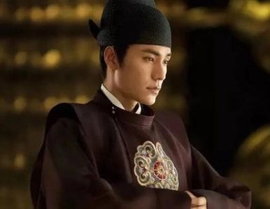 闫笑|上线3天5800多万播放量，成功击败杨紫新剧，陈坤是怎样做到的？