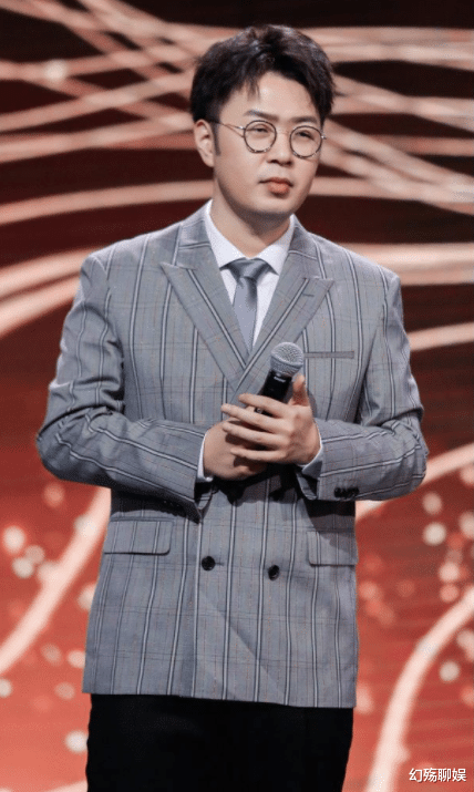 杜海涛|相恋8年后，撕下杜海涛憨厚的面具，沈梦辰为何还不愿醒来？