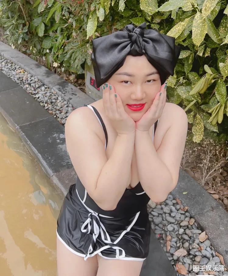 杨天真|丰腴雍容！杨天真晒泳装显富态，自信的女人才美丽！