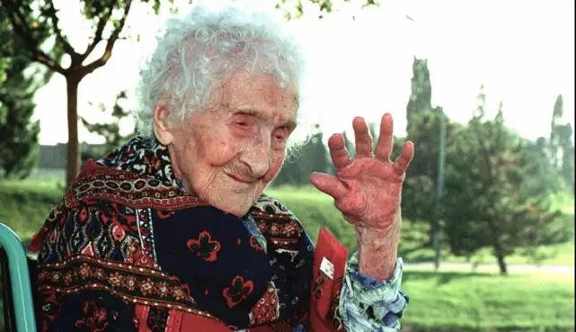 航天员 人真的能永生吗？研究算出人的寿命极限，影响寿命的因素被发现