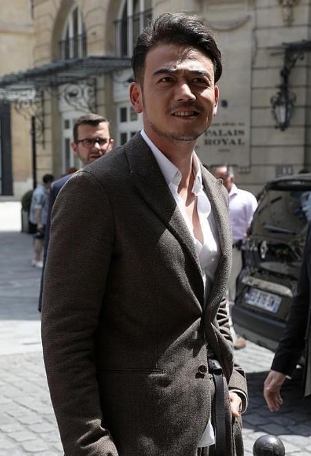 肖战|38岁型男杨烁，“隐藏”了9年的老婆，原来是我们熟悉的童年女神