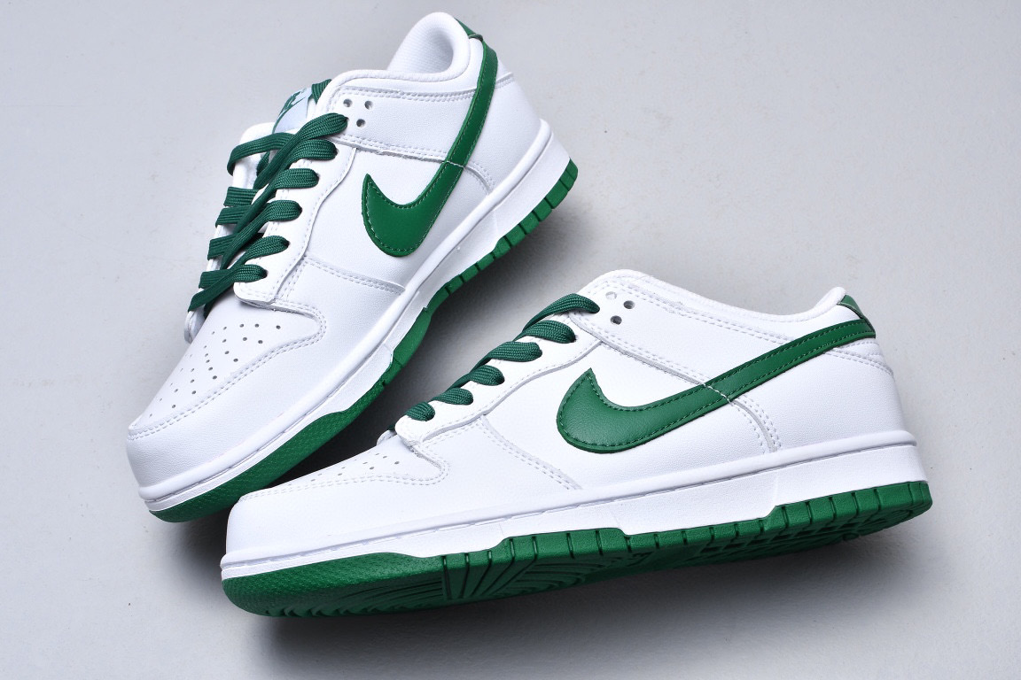莆田鞋匠 耐克/Nike Dunk Low “Dark Beetroot” 白绿