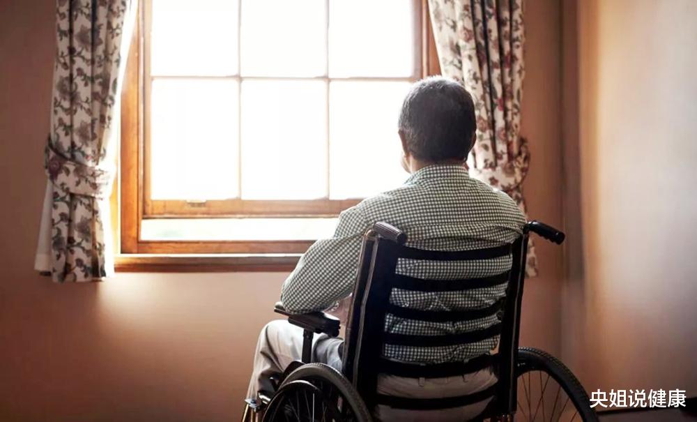 央姐说健康|亲人在去世前会有哪些征兆？四种情况出现时，多花一些时间陪伴吧