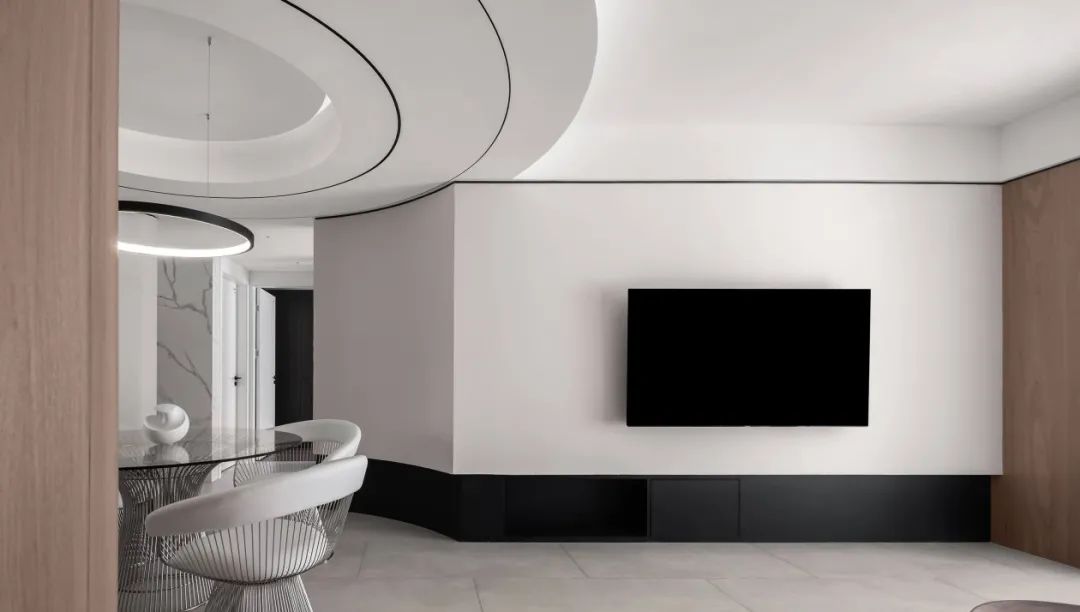 120m2弧形空间感：显大强收纳，住成大平层的秘密就在这！