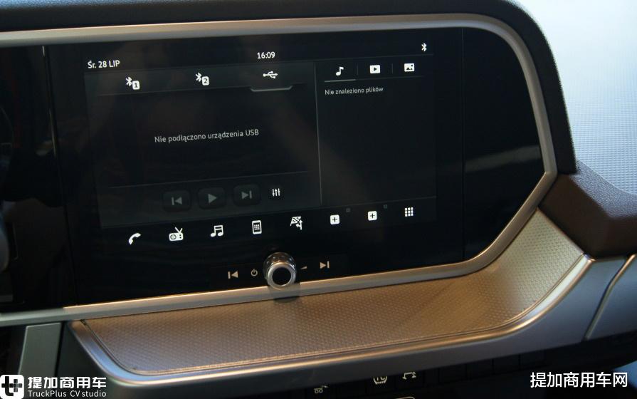 房产中介 欧洲卡车销量之王,国内却买不到,带您好好看看荷兰达夫最新一代XG牵引车