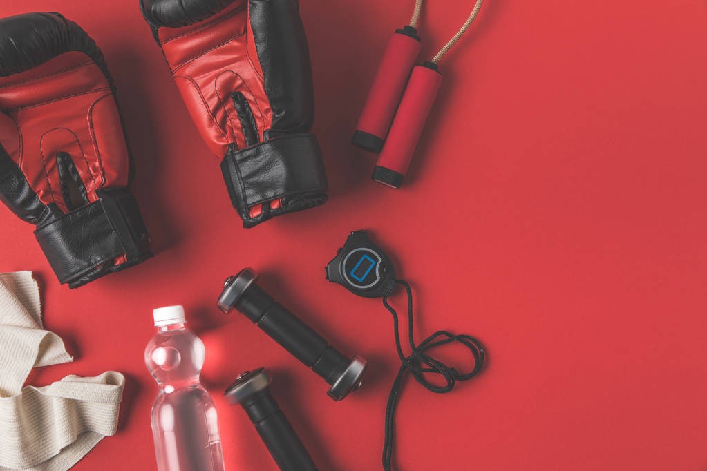 骨质疏松|58岁大爷确诊骨质疏松，医生提醒：常吃这3物，无异自找“不痛快”