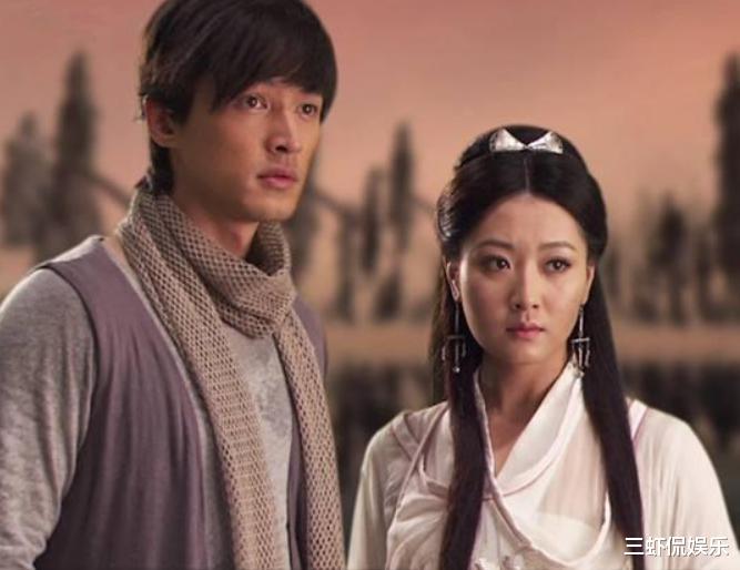 白冰|35岁的白冰近况，离婚多年依旧少女感十足，难怪胡歌见到她都脸红