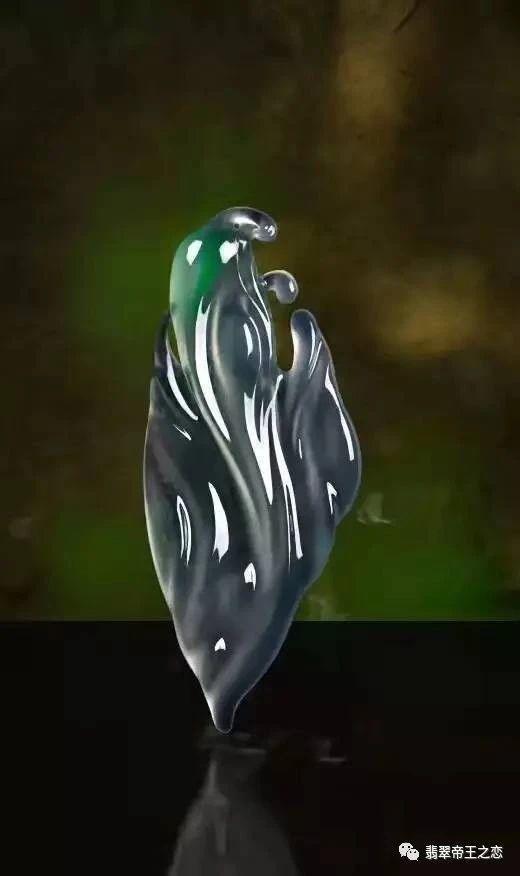 玉雕|翡翠毛料应该怎么雕刻？玉雕的极致意境。