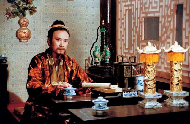 马加奇|《红楼梦》“贾政”饰演者马加奇去世 享年82岁