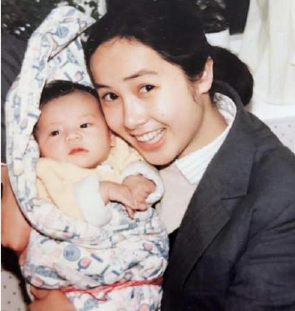 马思纯|“金马影后”马思纯的堕史记，和她后面的神秘大佬们